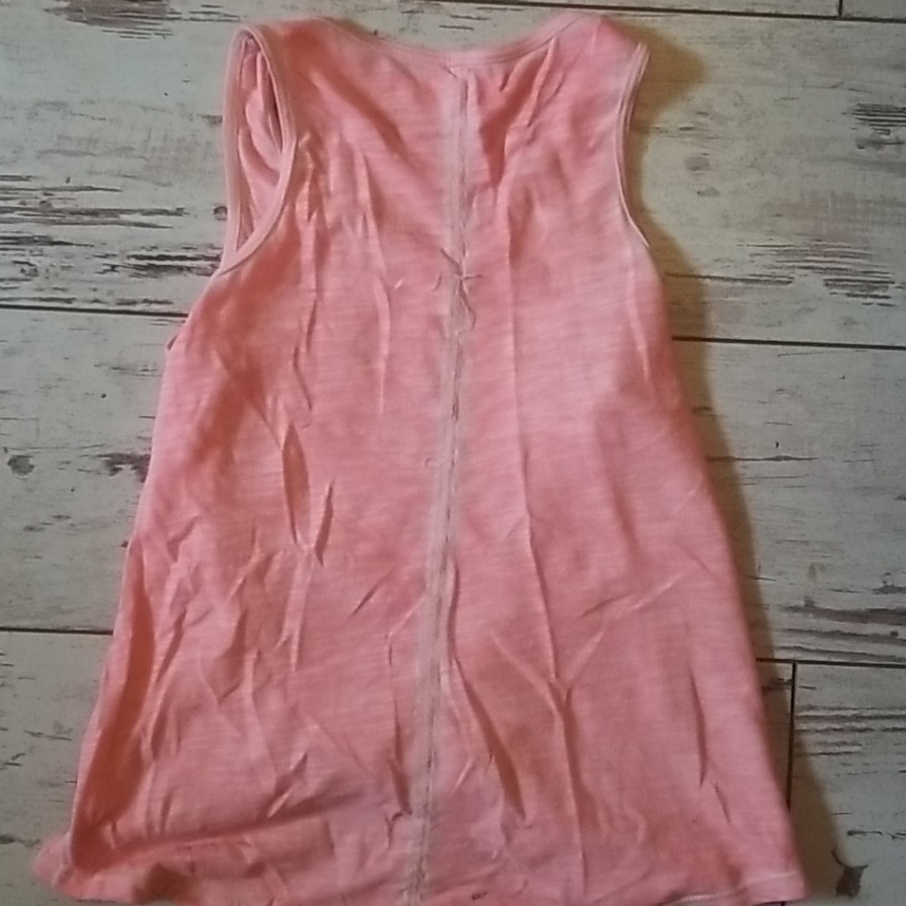 Pink Tanktop - Picture 2 of 4